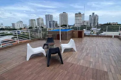 Image de Private Roof Top Jacuzzi 360 Views Pent House WiFi