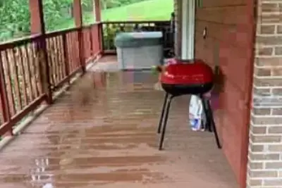 Image de Location! 3mi to Dollywood! Hot Tub! | 2min to Pkwy