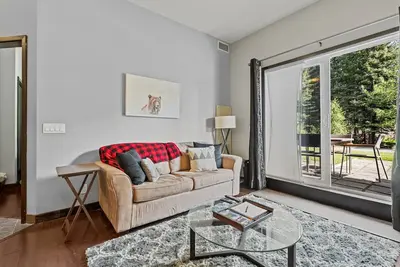 Image de Mack's Cozy Canmore Corner Condo