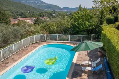 Image de Grande villa 6-8 personnes avec piscine à 30mn du Lac du Salagou