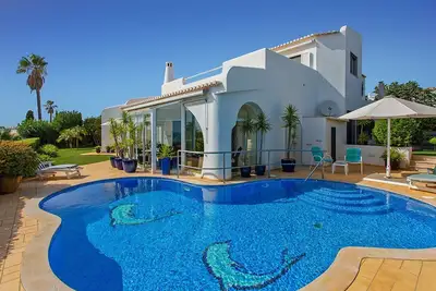Image de Stunning, spacious 4 bed Villa, 500 m from Sea