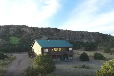 Image de Elk Haus Cabin, 5br, 2. 5 Bath, Pool Table, Sleeps 10-12, Super Private