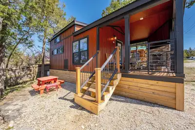 Image de Cabin1 on Indian Point near Sdc, Table Rock Lake, Marinas, & Branson