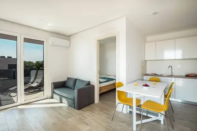 Image de New Apartment near beach 2. floor