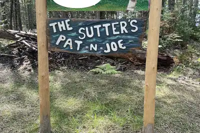 Image de Peace and quiet on this private no-wake lake