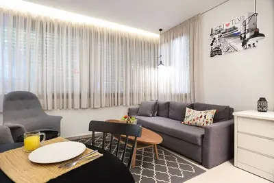 Cozy Apartment in the Heart of Tel Aviv