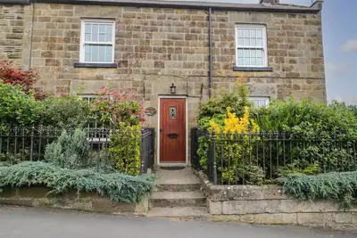 Image de Springfield Cottage, pet friendly, with open fire in Castleton