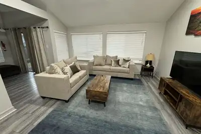 Image de Best Value - 3 Br Home by Premier Host- Heart of Katy