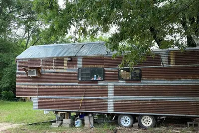 Image de Tiny house on 14 acres with spring fed creek