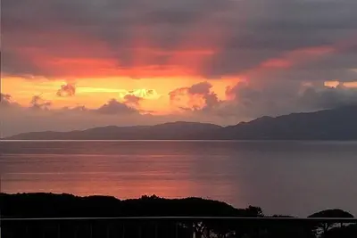 Image de Appartement 2 chambres vue mer plage 200m avec jardin