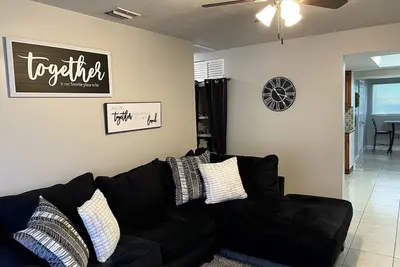 Image de The Black&White Condo