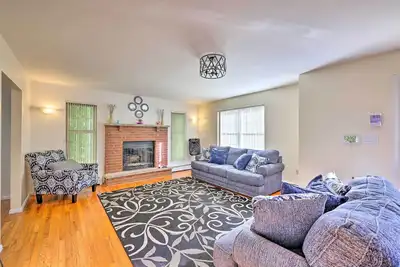 Image de Deck & Backyard: Tobyhanna Family Home