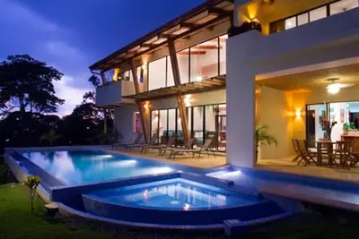 Image de Beautiful Rainforest Villa Overlooking Costa Rica's Pacific Coast: Casa Buendia