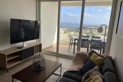 Image de Modern Apartment, Glorious Views and Terrace