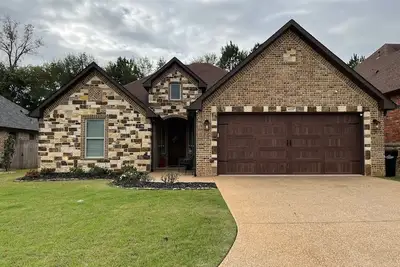 Image de Vacation Home is located in a beautiful quiet gated community