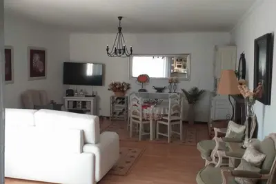 Image de Spacious 2 Bed & 2 Bath Close To Fabulous Beaches