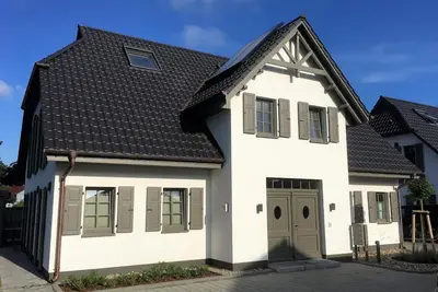 Image de Schulstrasse 15 Whg. 4 \"Ostseestern\" - Holiday apartment Ostseestern is a