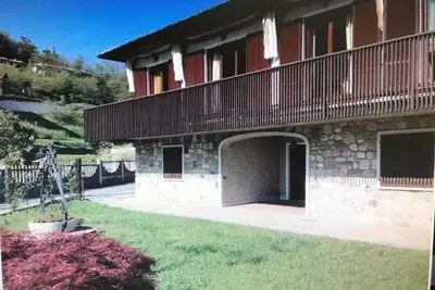 Image de Villa Olga Lago Maggiore avec jardin et balcon. Animaux admis