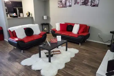 Image de Charming One-Bedroom Townhome near At&T Stadium