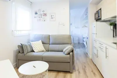 Image de Comfortable and new studio, Pinar del Rey subway station in Madrid