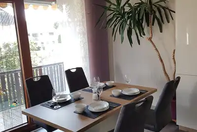 Image de Spacious, bright apartment with balcony in the south of Augsburg