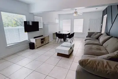 Image de Wynwood Haus - Hip Wynwood House for 15 guest