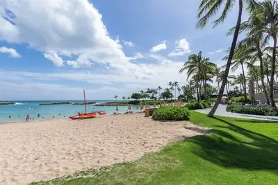 Image de Villa Olina Charming 3-Bedroom Villa On the Golf Course  Steps Away from Lagoons