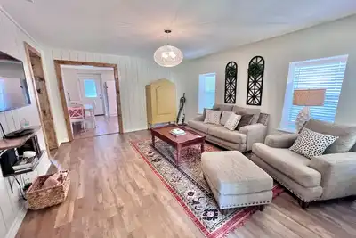 Image de 2-Bedroom with King Bed Near Downtown Weatherford