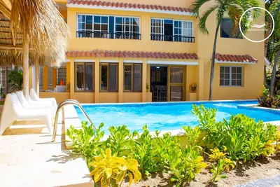 Image de E101 Apartment in Punta Cana on the beach/ pool