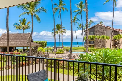 Image de Oceanview condo with lanai, shared pool, hot tub, grills, and beach access!