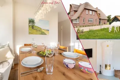 Image de Auf Einer Ehemaligen Pferdekoppel Entstand Dieses Großzügige Reetdachhaus, Umrin