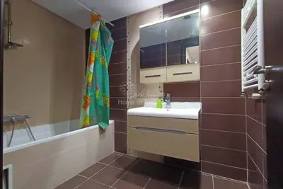 Image de Bel appartement s+2 pieds dans l'eau