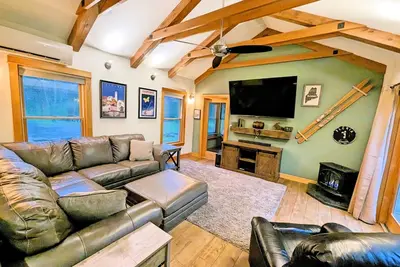 Image de Waterfront Spacious Luxury Home, 5 min to Ll Bean!