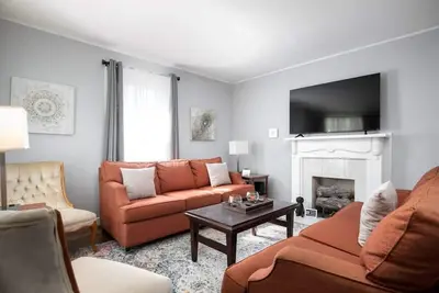 Image de Near Legion Field & Downtown - Little Blue in Bham