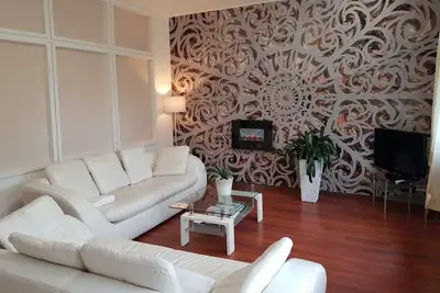 Image de Vacation apartment \"Im Türmchen\" in the former town hall of the. St. Schleiden