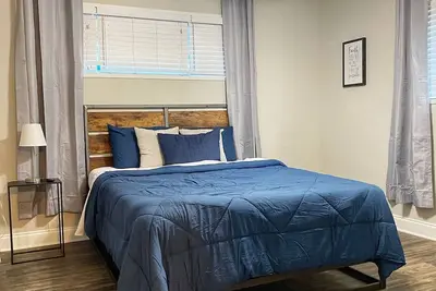 Image de Cheerful 4 bedroom Home near Dwtn Atl