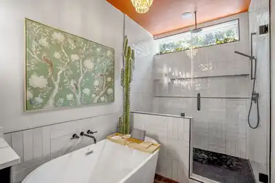 Image de Modern Downtown Houston Home, Sleeps 14, Hot Tub