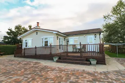 Image de The Chalet, with open fire in Welbury