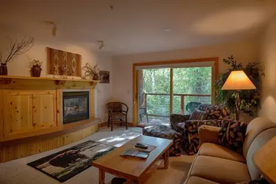 Image de Snowy Pines Retreat: Balcony w View, Hot Tub, Close to Grand Targhee