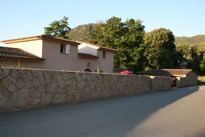 Image de Residence Des Champs Au Calme Garanti Piscine
