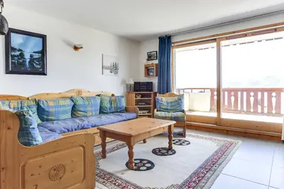 Duplex de charme 4 pièces, 8 pers, proche pistes, Vallandry, calme, parking, balcon Ouest