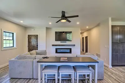 Modern Kalispell Retreat: 37 Mi to Glacier Np