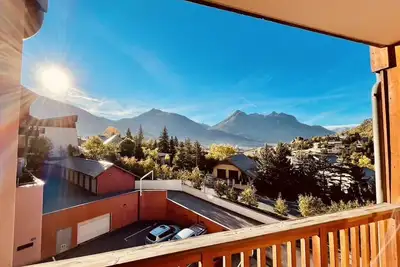 Bel Appt Cosy Avec Balcon à Briançon
