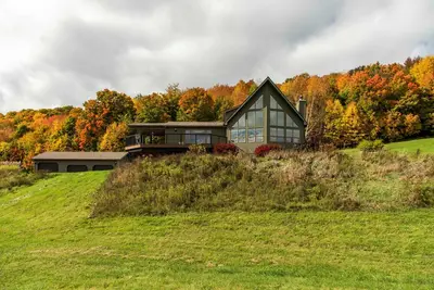 Image de Secluded Home on Acreage with Scenic Views