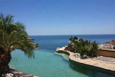 Image de Hacienda style oceanview Villa in gated community