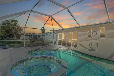 Image de Incredible Whole Condo with Heated Pool Next to Venice Island/Beach