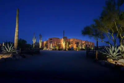 Private Desert Oasis with Pool & Hot Tub, Game Room | Family & Pet Friendly