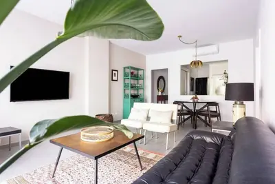 Image de Home2Book Charming Center Apt Santa Cruz