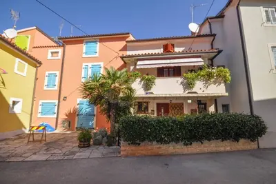 Image de Appartement de vacances Novigrad pour 1 - 5 personnes avec 2 chambres à coucher - Appartement de vac
