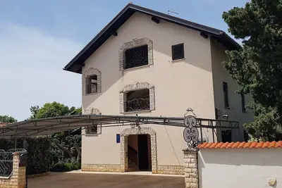 Image de Appartement de vacances Novigrad pour 1 - 7 personnes avec 3 chambres à coucher - Appartement de vac